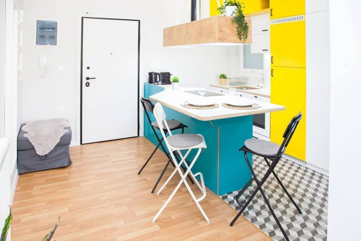 Fully Renovated, Modern Beauty In Central Athens! Εξωτερικό φωτογραφία